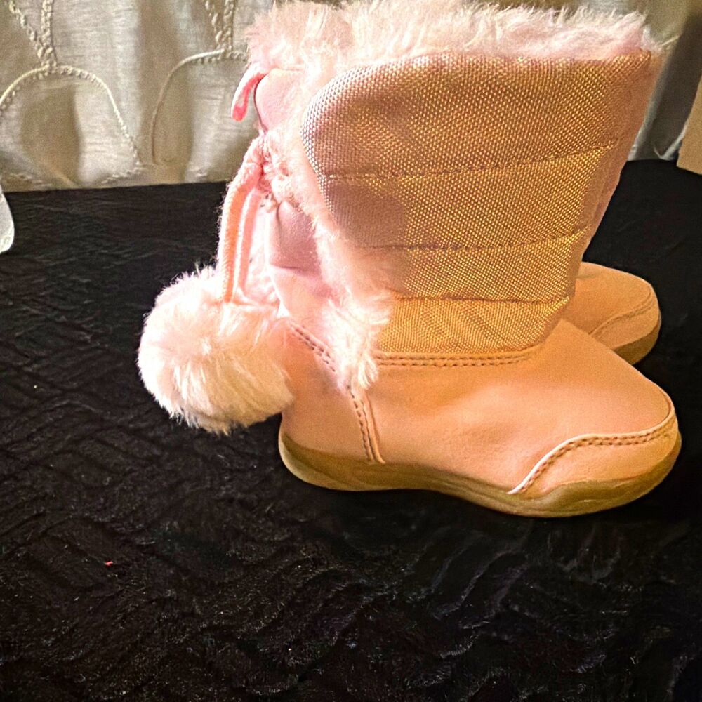 Pommy Pink White Mid Top Boots Faux Fur Pom Poms Lace Up Size 3 EU 19